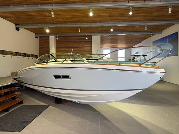 2024 Cormate T28 – Mercruiser V8 350 hk