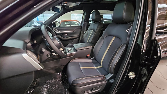 Mazda CX-80 10 of 12