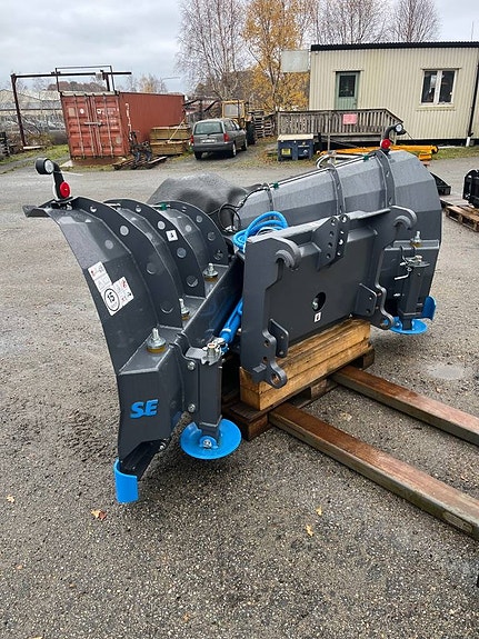 Vikplog SE Equipment 320 "Kampanj"