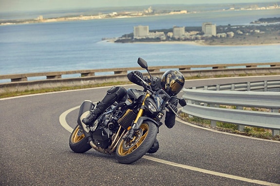 Honda CB1000 SP Hornet 2026 2 of 3