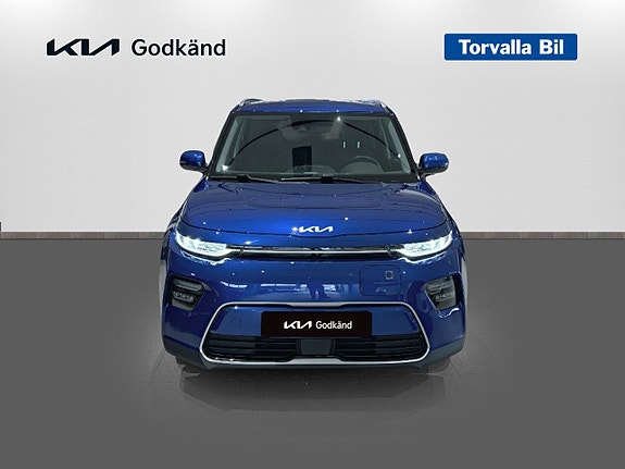Kia e-Soul 2 of 16