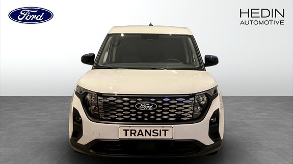 Ford E-Courier 8 of 12
