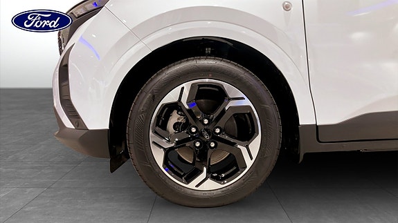 Ford E-Courier 9 of 12