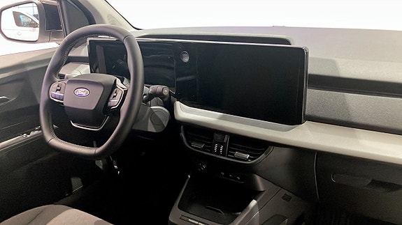 Ford E-Courier 4 of 5