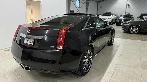 Cadillac CTS 5 of 27