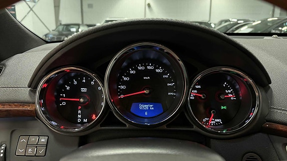 Cadillac CTS 19 of 27