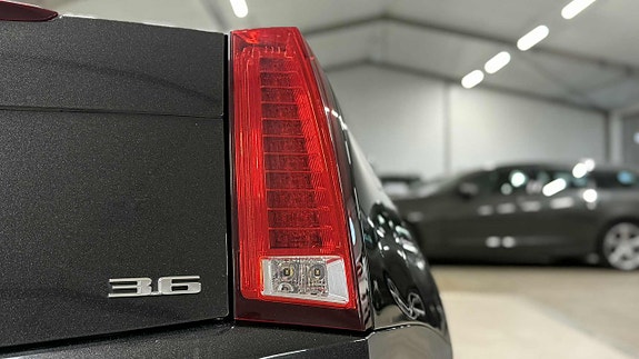 Cadillac CTS 8 of 27