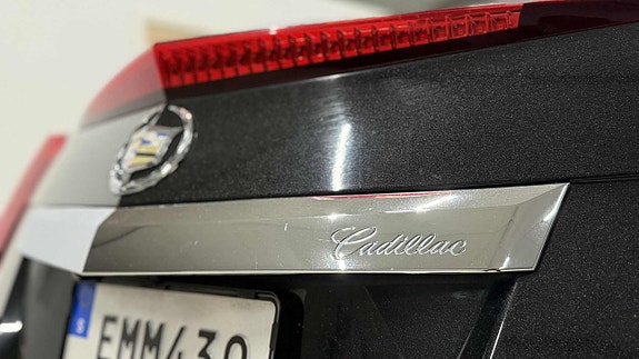 Cadillac CTS 10 of 27