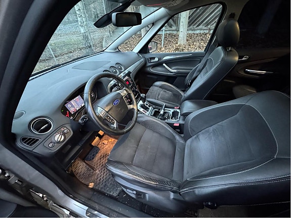 Ford S-MAX 5 of 5