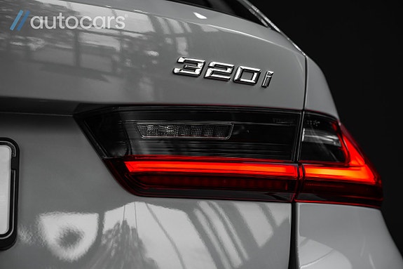 BMW 320 16 of 30