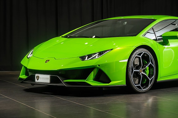 Lamborghini Huracan 13 of 20