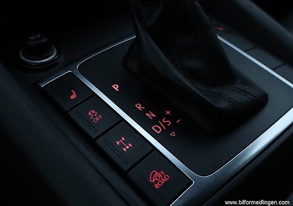 Volkswagen Amarok 14 of 24