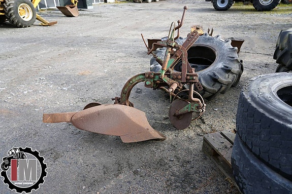 Enskärig plog Arvika TD 114 plog