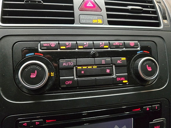 Volkswagen Touran 16 of 19