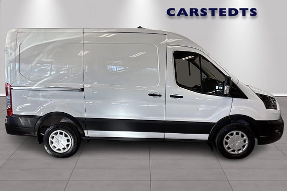 Ford Transit 2 of 5