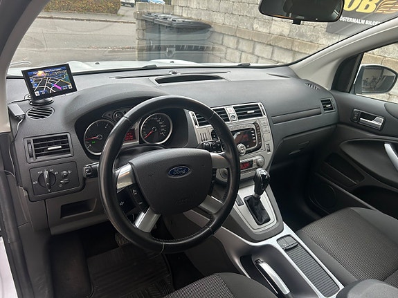 Ford Kuga 13 of 25