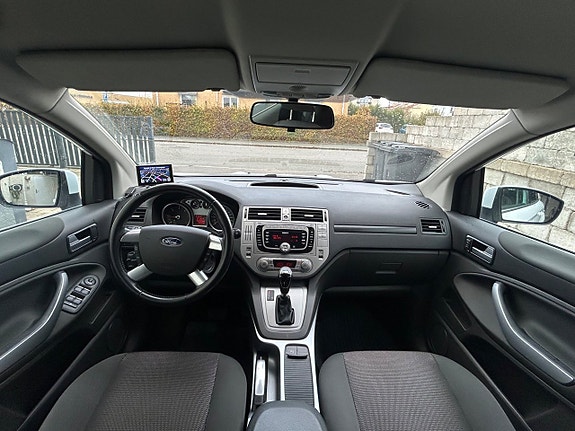 Ford Kuga 20 of 25