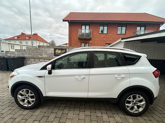 Ford Kuga 6 of 25