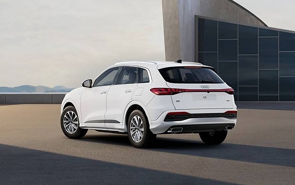 Audi Q5 3 of 5