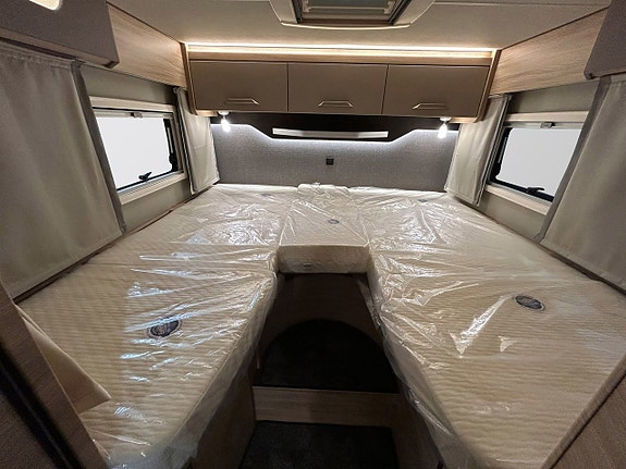 Knaus VAN TI PLUS 650 MEG Platinum Selection 4x4 AUT - ALDE 16 of 30