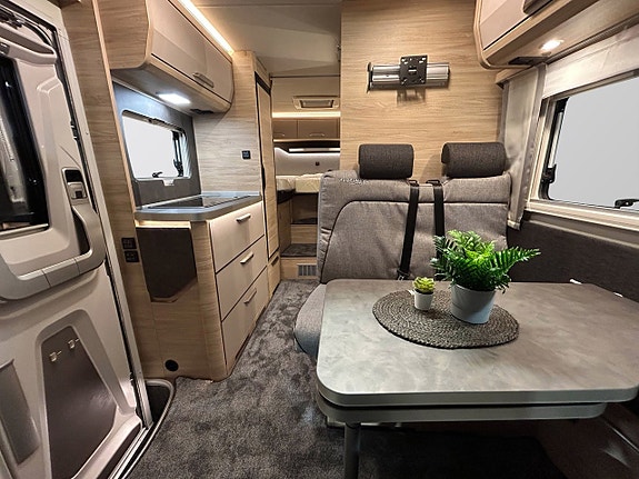 Knaus VAN TI PLUS 650 MEG Platinum Selection 4x4 AUT - ALDE 7 of 30