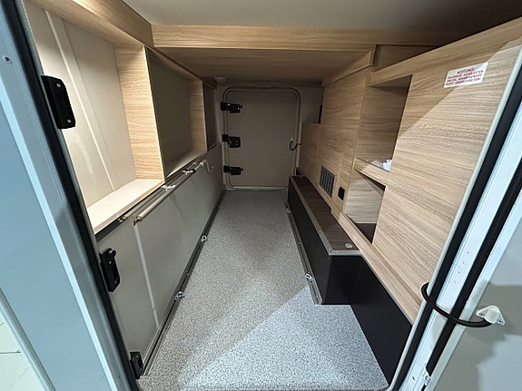 Knaus VAN TI PLUS 650 MEG Platinum Selection 4x4 AUT - ALDE 20 of 30