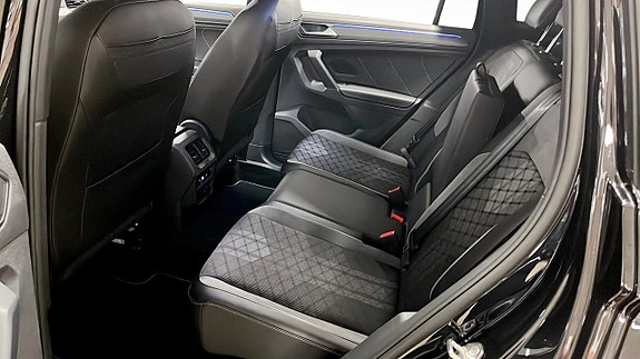 Volkswagen Tiguan 10 of 13