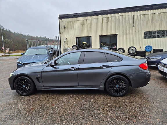 BMW 428i 2 of 5
