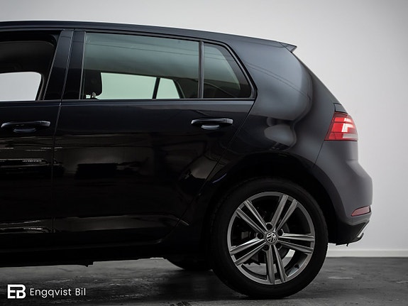 Volkswagen Golf I 3 of 5
