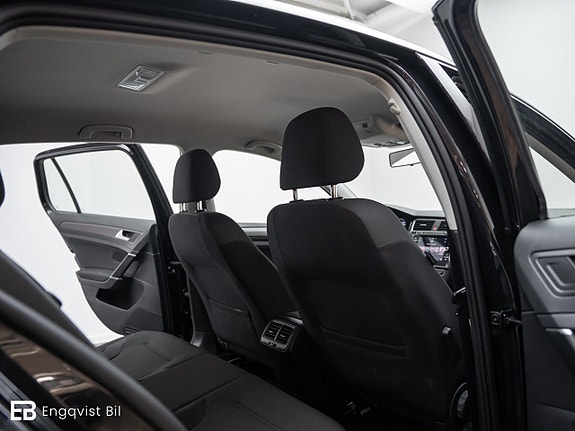 Volkswagen Golf I 19 of 27