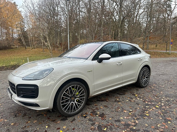 Porsche Cayenne Coupe