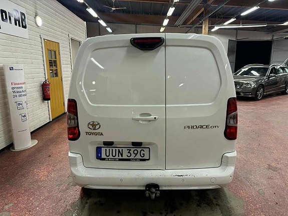 Toyota Proace City 7 of 8