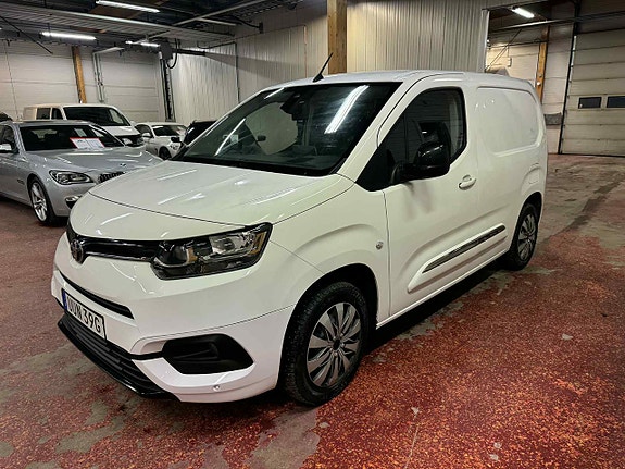 Toyota Proace City 3 of 5