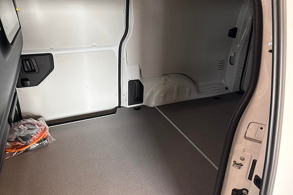 Toyota Proace 8 of 12