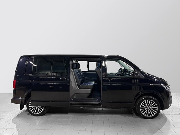 Volkswagen Transporter 16 of 23