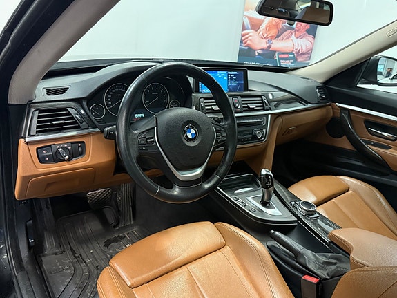 BMW 335i 11 of 27
