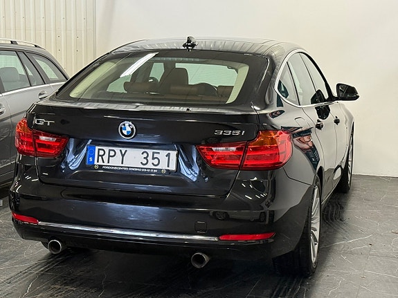 BMW 335i 6 of 27