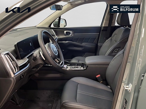Kia Sorento 8 of 18