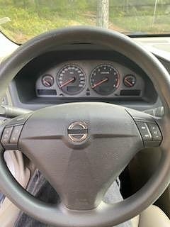 Volvo S60 2 of 6