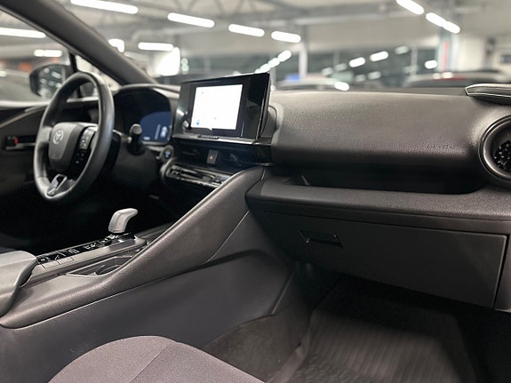 Toyota C-HR 14 of 26