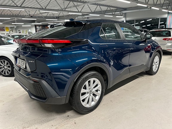 Toyota C-HR 9 of 26