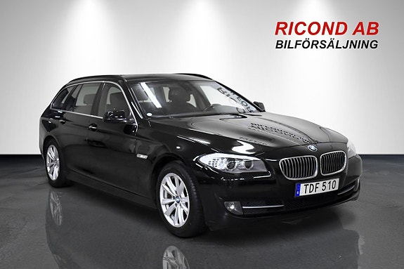 BMW 528 2 of 5