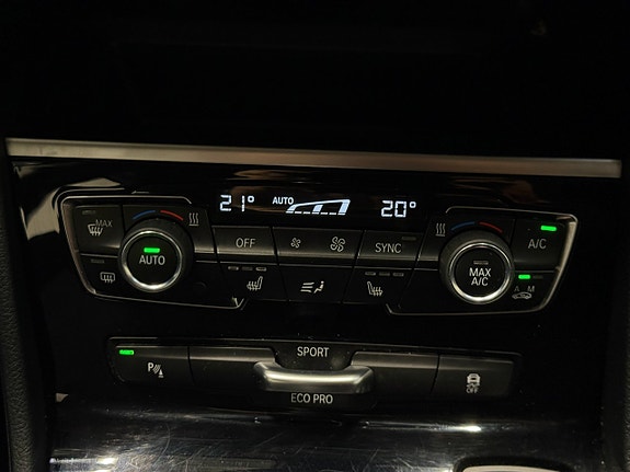 BMW 218 20 of 26