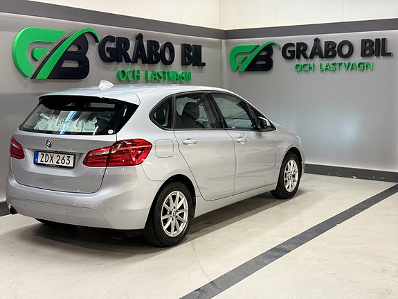 BMW 218 5 of 5