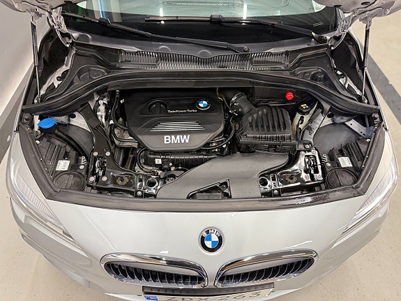 BMW 218 22 of 26