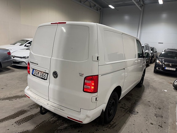 Volkswagen Transporter 8 of 19
