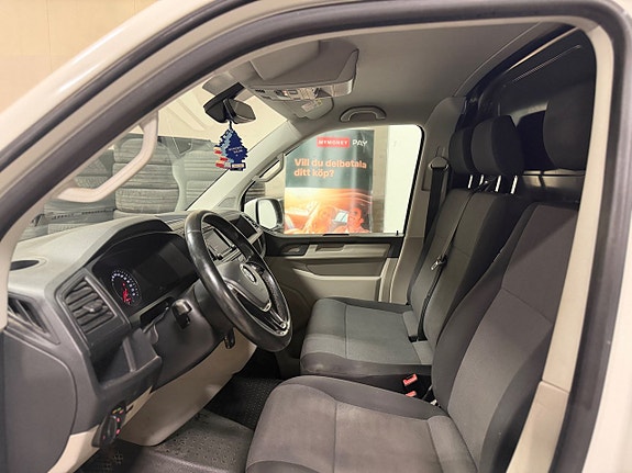 Volkswagen Transporter 13 of 19