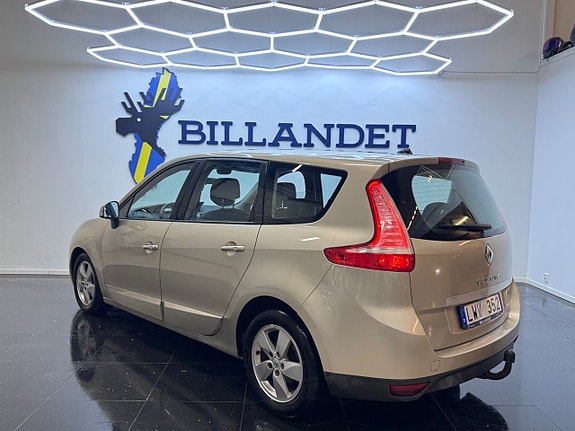 Renault Grand Scenic III 4 of 5