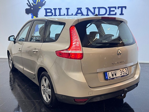 Renault Grand Scenic III 5 of 5