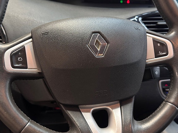 Renault Grand Scenic III 25 of 26